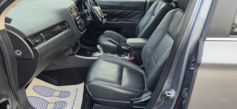 Used Mitsubishi Outlander 2015 for sale - 76224161: Photo 22