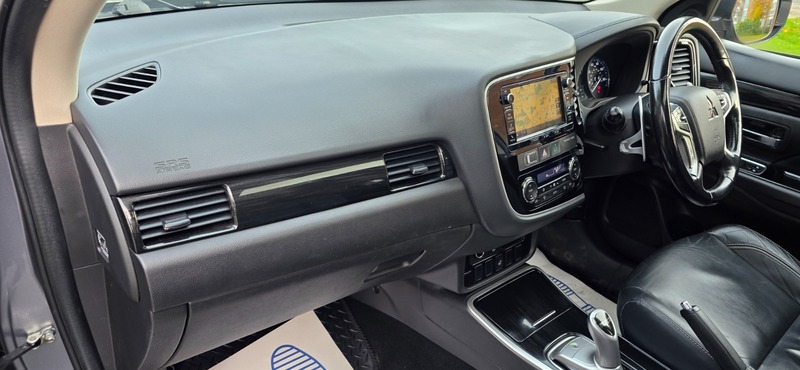 Used Mitsubishi Outlander 2015 for sale - 76224161: Photo 24