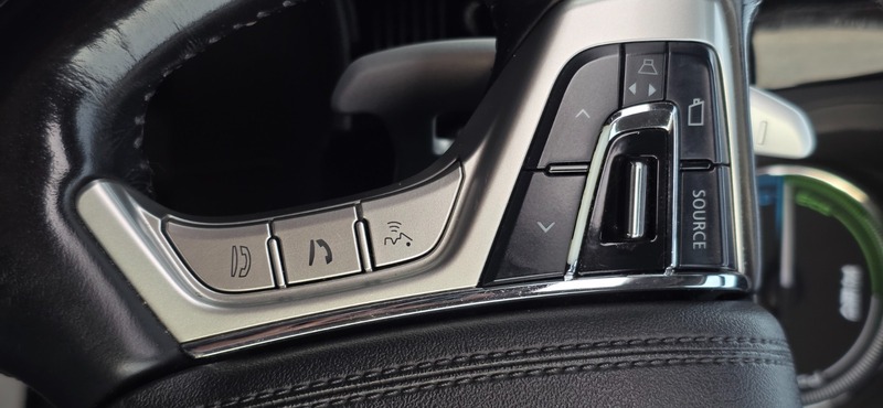 Used Mitsubishi Outlander 2015 for sale - 76224161: Photo 33