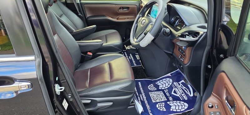 Used Toyota Noah 2014 for sale - 76784652: Photo 16