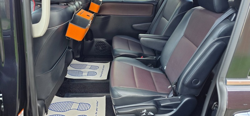 Used Toyota Noah 2014 for sale - 76784652: Photo 28