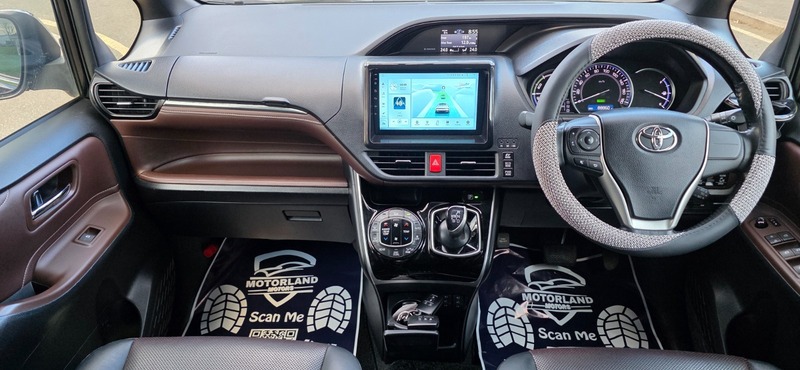 Used Toyota Noah 2014 for sale - 76784652: Photo 37