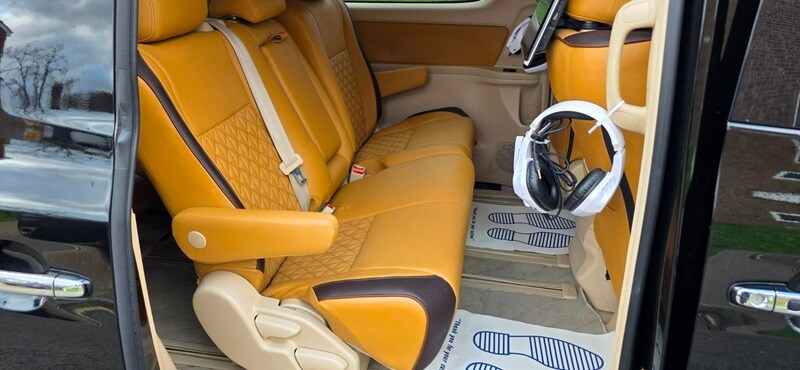 Used Toyota Vellfire 2012 for sale - 76611434: Photo 19