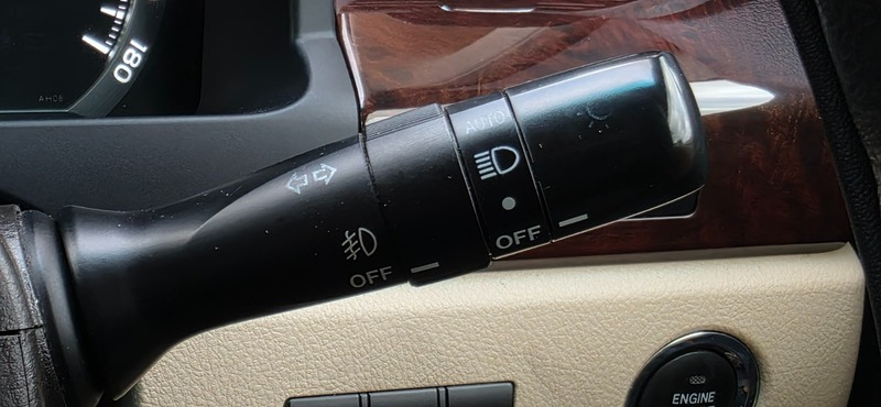 Used Toyota Vellfire 2012 for sale - 76611434: Photo 36