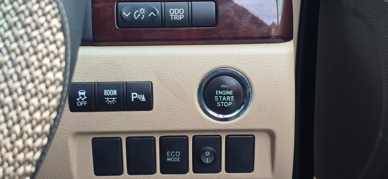 Used Toyota Vellfire 2012 for sale - 76611434: Photo 48