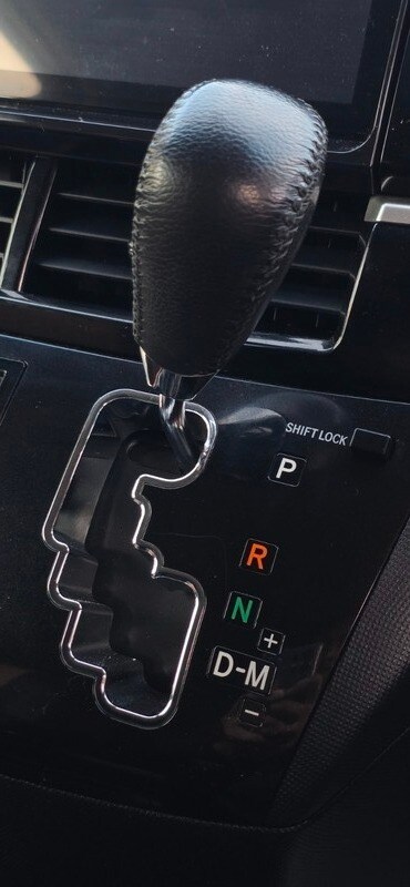 Used Toyota Estima 2014 for sale - 75961663: Photo 49