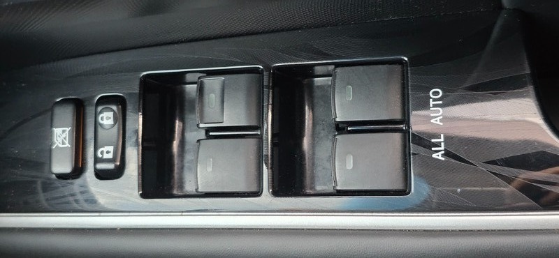 Used Toyota Estima 2014 for sale - 75961663: Photo 50