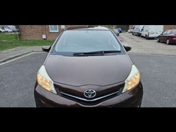 Used Toyota Yaris  for sale - 74561691: Photo