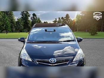 Used Toyota Prius+ 2013 for sale - 78702983: Photo