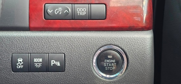 Used Toyota Vellfire 2011 for sale - 75503633: Photo 44