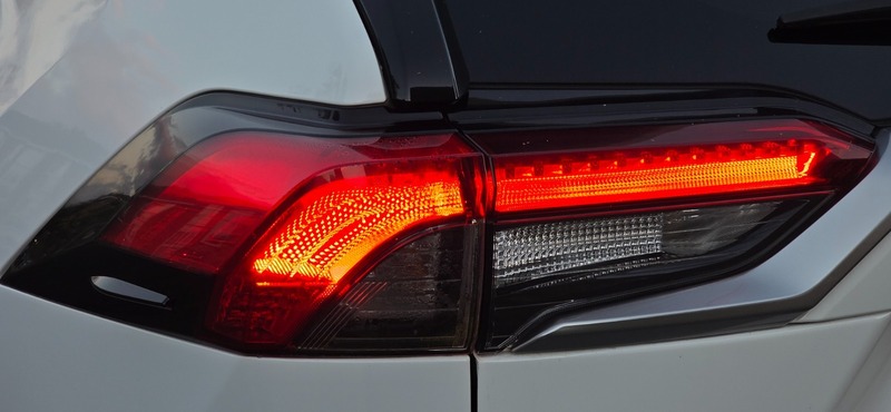 Used Toyota RAV4 2019 for sale - 76346158: Photo 13