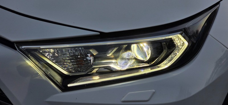 Used Toyota RAV4 2019 for sale - 76346158: Photo 14