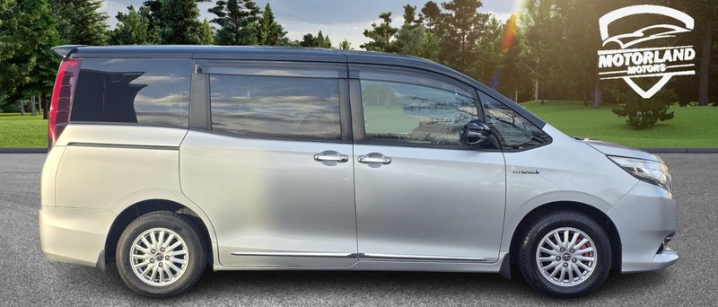 Used Toyota Noah 2014 for sale - 77162083: Photo 10