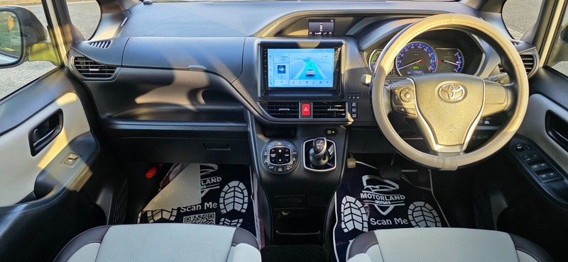 Used Toyota Noah 2014 for sale - 77162083: Photo 36