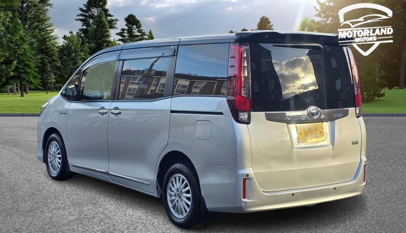 Used Toyota Noah 2014 for sale - 77162083: Photo 7