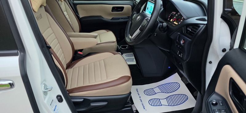 Used Toyota Noah 2014 for sale - 76570751: Photo 17