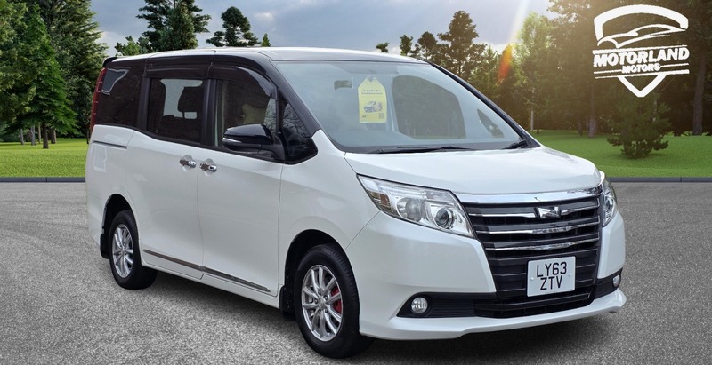Used Toyota Noah 2014 for sale - 76570751: Photo 3