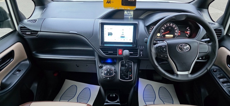 Used Toyota Noah 2014 for sale - 76570751: Photo 33