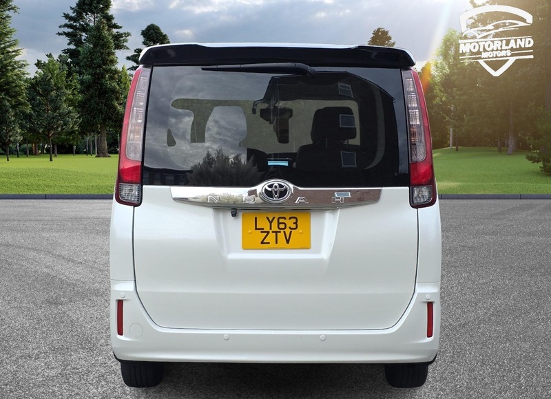 Used Toyota Noah 2014 for sale - 76570751: Photo 8