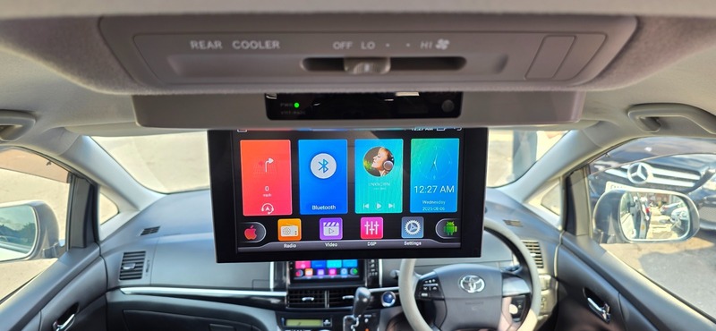 Vehicle 28