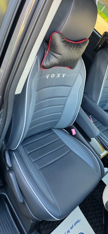 Used Toyota Voxy 2012 for sale - 75974776: Photo 16