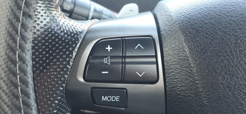 Used Toyota Voxy 2012 for sale - 75974776: Photo 32