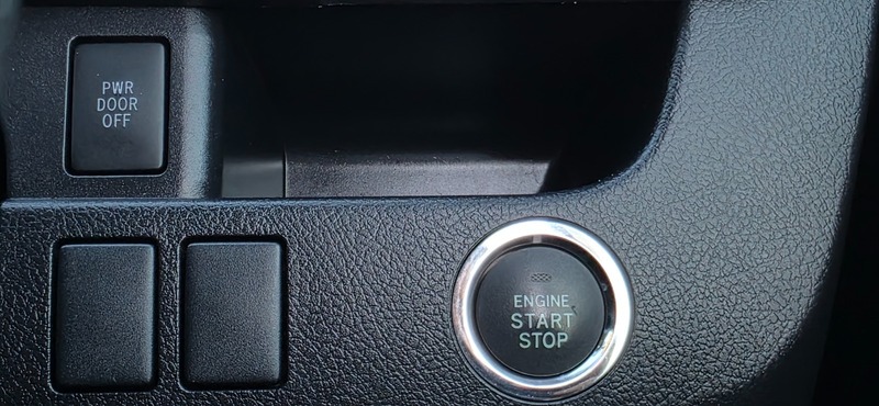 Used Toyota Voxy 2012 for sale - 75974776: Photo 44