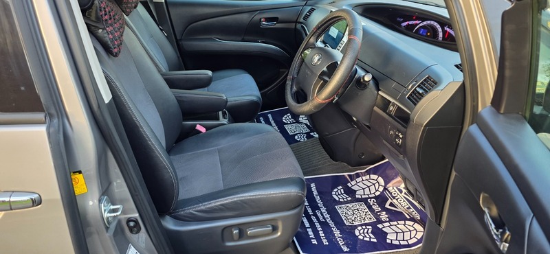 Used Toyota Estima 2014 for sale - 77162098: Photo 17