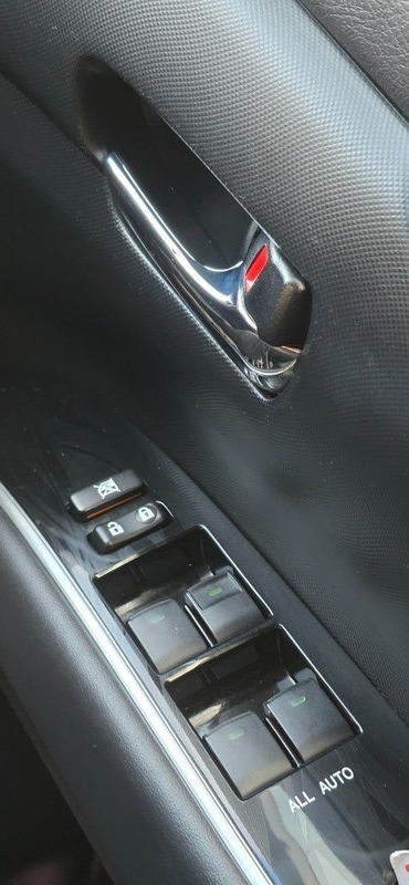 Used Toyota Estima 2014 for sale - 77162098: Photo 50