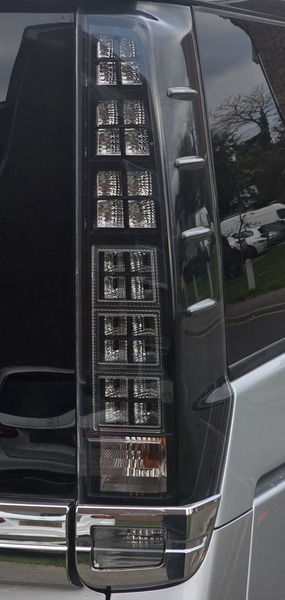 Used Toyota Voxy 2014 for sale - 76570762: Photo 14