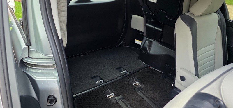 Used Toyota Voxy 2014 for sale - 76570762: Photo 22