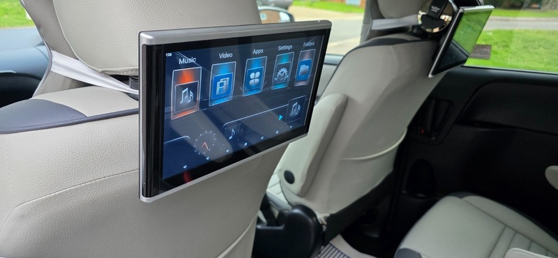 Used Toyota Voxy 2014 for sale - 76570762: Photo 27