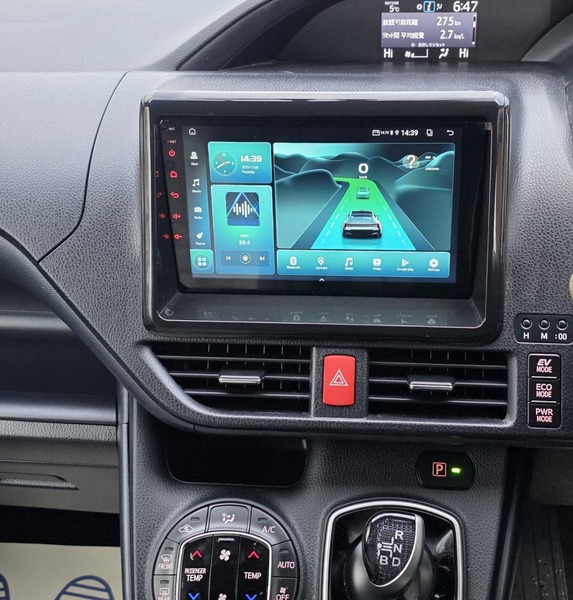 Used Toyota Voxy 2014 for sale - 76570762: Photo 39