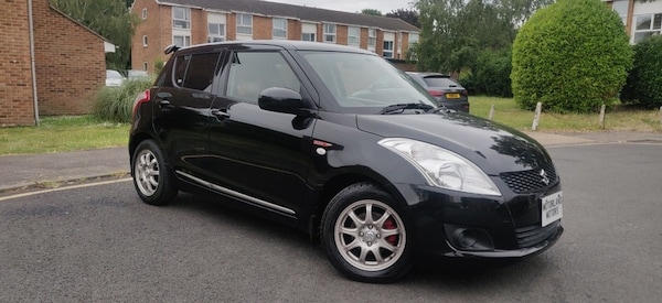 Used Suzuki Swift 2012 for sale - 73662122: Photo 4