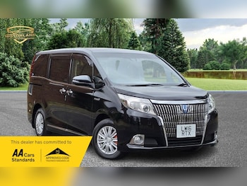 Used Toyota Noah 2016 for sale - 78558045: Photo
