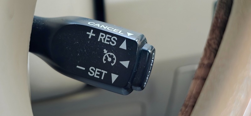 Used Toyota Estima 2014 for sale - 75961489: Photo 32