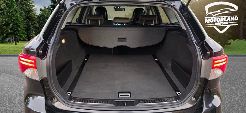 Used Toyota Avensis 2014 for sale - 76313347: Photo 19