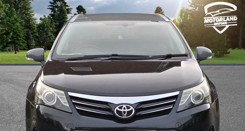 Used Toyota Avensis 2014 for sale - 76313347: Photo 2