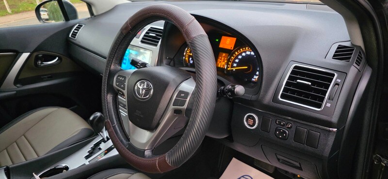 Used Toyota Avensis 2014 for sale - 76313347: Photo 25