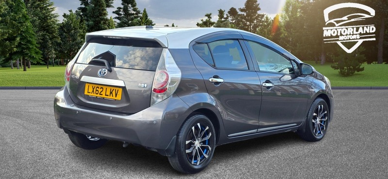 Used Toyota Yaris 2013 for sale - 77632305: Photo 9