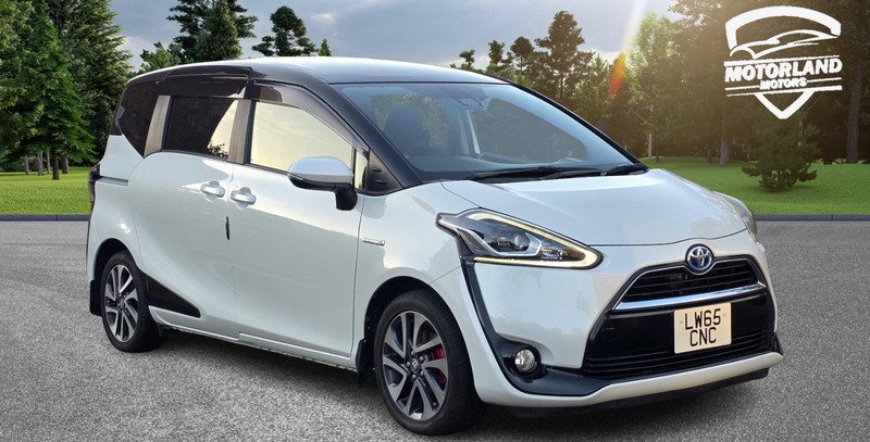 Used Toyota Sienta 2016 for sale - 76380212: Photo 3