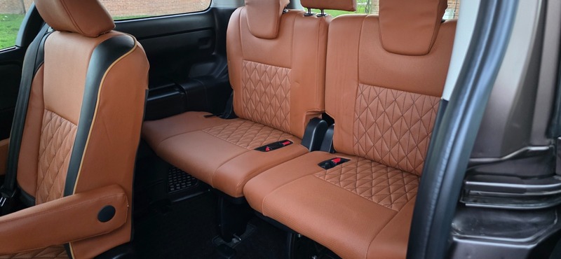 Used Toyota Noah 2014 for sale - 76784630: Photo 26