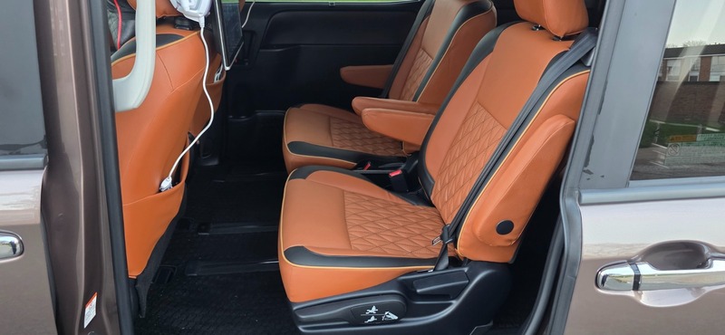 Used Toyota Noah 2014 for sale - 76784630: Photo 27