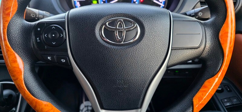 Used Toyota Noah 2014 for sale - 76784630: Photo 35