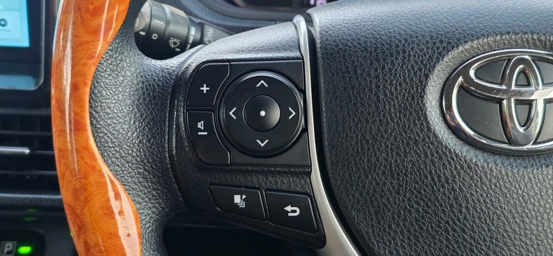 Used Toyota Noah 2014 for sale - 76784630: Photo 37