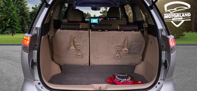 Used Toyota Estima 2014 for sale - 76313350: Photo 21