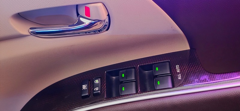 Used Toyota Estima 2014 for sale - 76313350: Photo 44