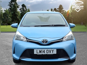 Used Toyota Yaris undefined for sale - 76605367: Photo