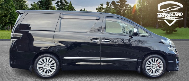 Used Toyota Vellfire 2013 for sale - 77162082: Photo 10