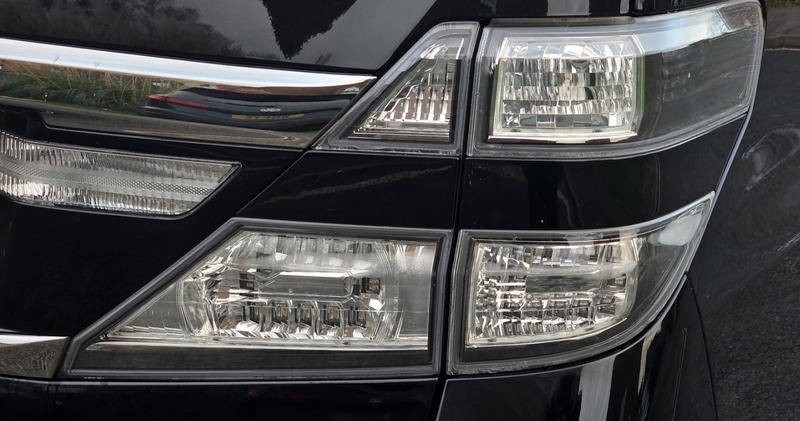 Used Toyota Vellfire 2013 for sale - 77162082: Photo 15